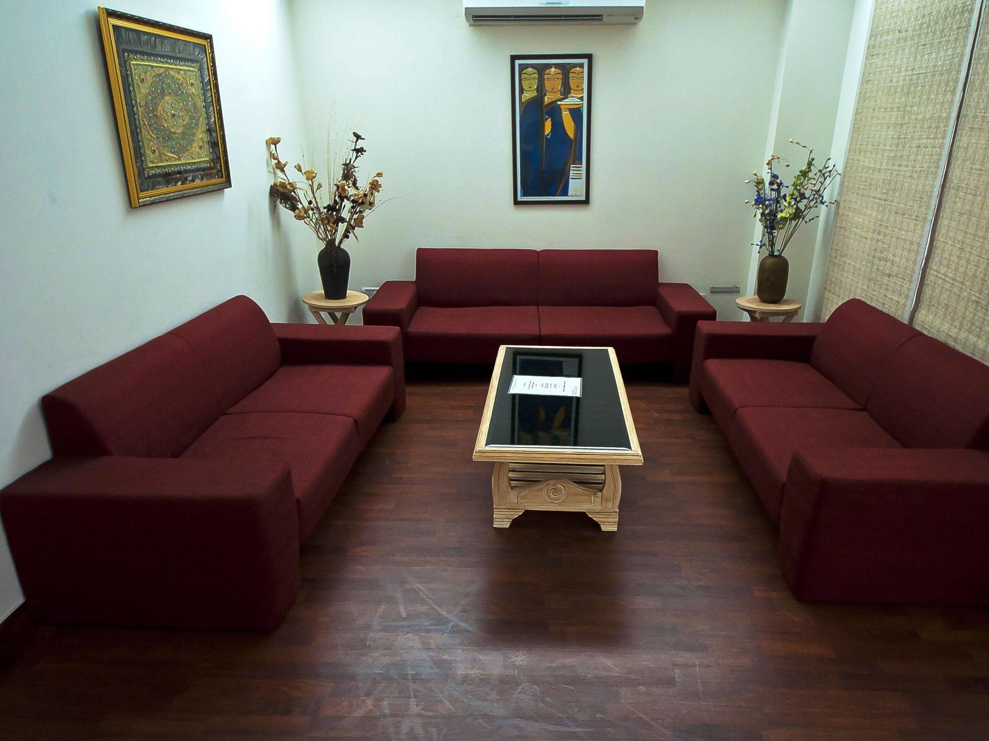 Colonel'S Retreat At The Airport Bed and Breakfast New Delhi Exteriör bild